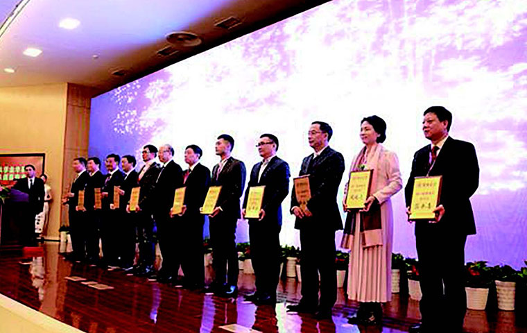  圣奧集團(tuán)董事長倪良正當(dāng)選婺商總會副會長