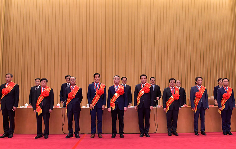 倪良正獲浙江“非公有制經濟人士新時代優秀中國特色社會主義事業建設者”