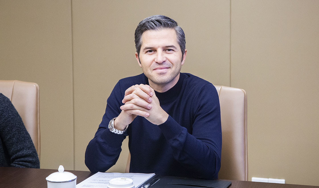 意大利法瓦瑞特設計工作室設計師Favaretto francesco