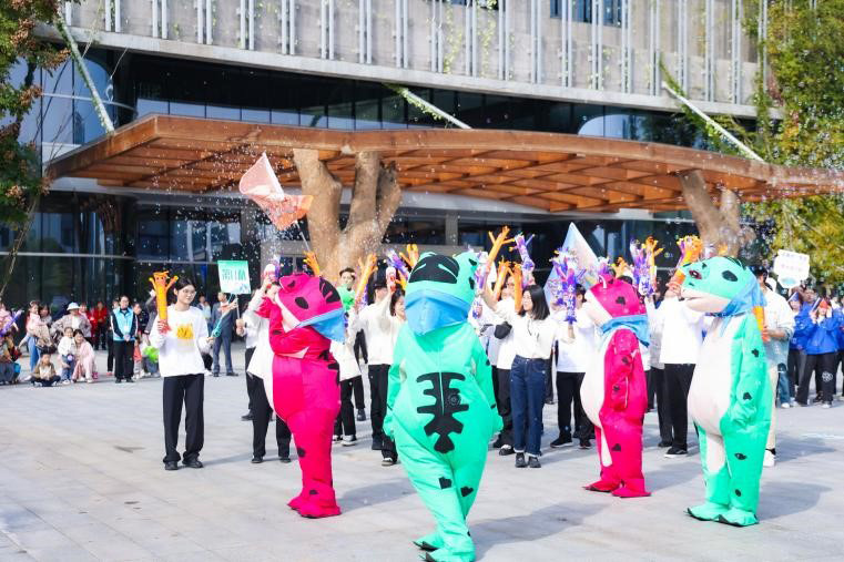 圣奧2024第五屆辦公生活節&匠人日現場活動隊列表演