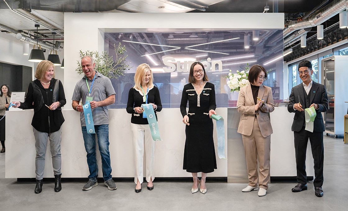 圣奧爾灣展廳煥新儀式揭幕儀式現場